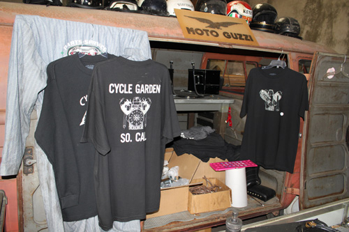 cycle garden guzzi girl